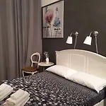 Panzió 7 Archi 3*