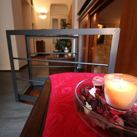 7 Archi Oda ve Kahvaltı