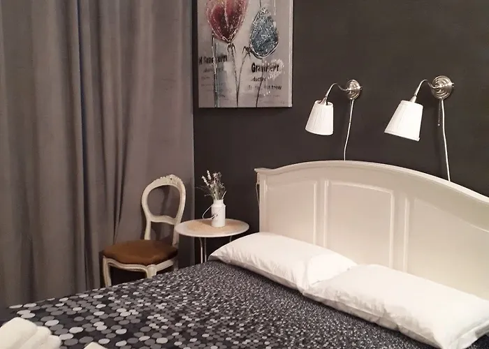 Oda ve Kahvaltı 7 Archi 3*